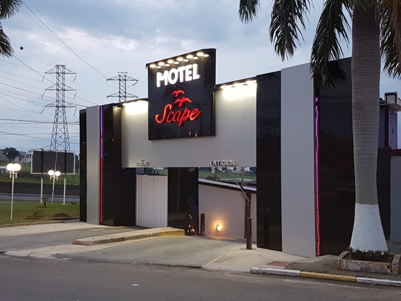 Orçamento para Fachada de Hotel de Luxo Valinhos - Fachada de Hotel Simples