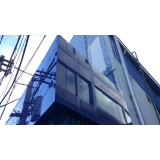 fachada de empresa de segurança Americana
